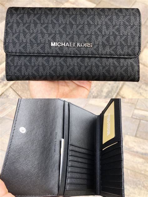 black michael kors jet set wallet